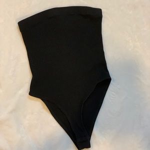 Top Shop Ribbed Body Suit!💝💝